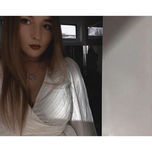 Meet your Posher, Tess